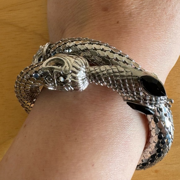 Vintage Silver Snake Bracelet - Picture 5 of 5